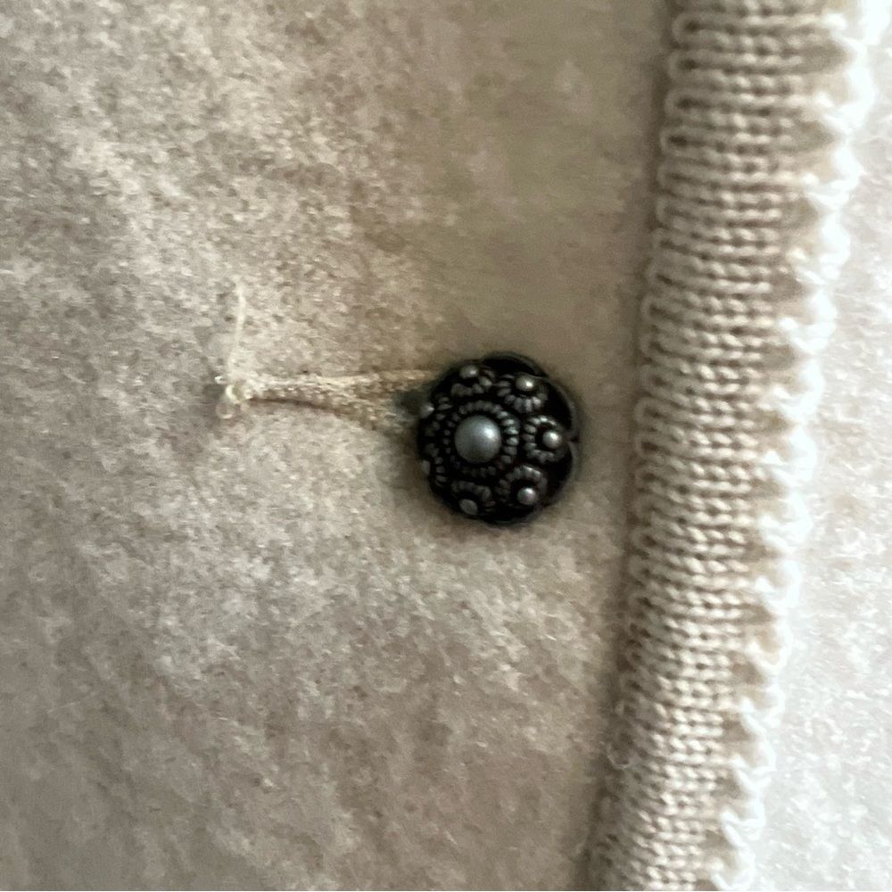 Geiger Button-Front Textured Wool Cardigan - Picture 5 of 6